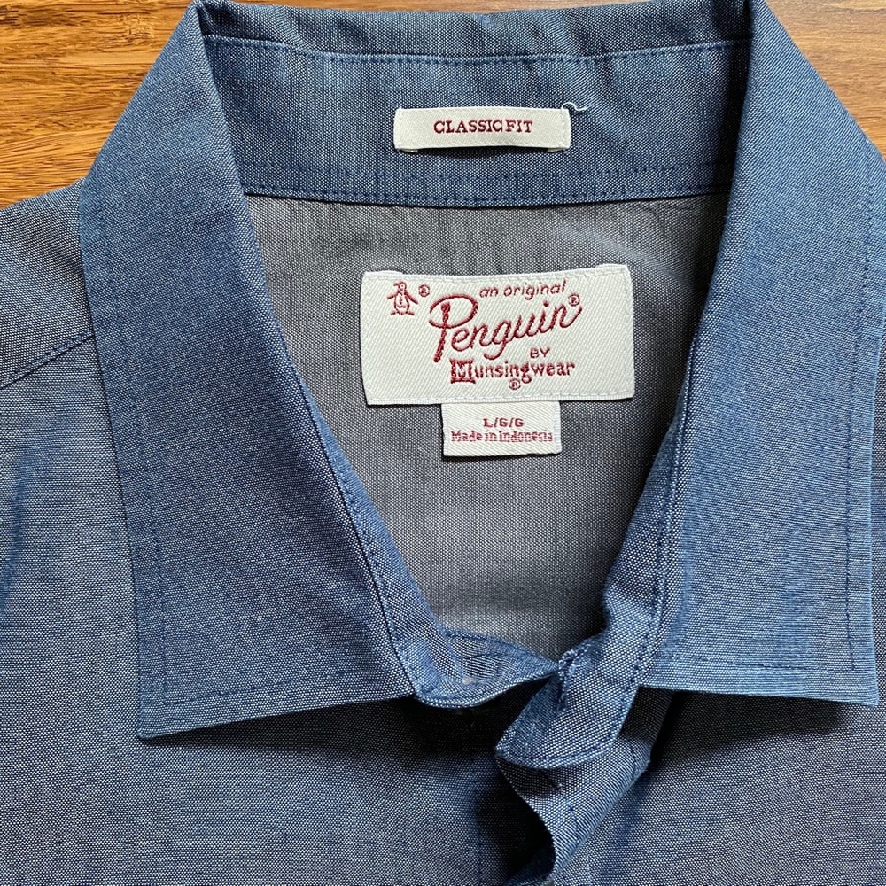 Blue Penguin Long sleeve shirt size L